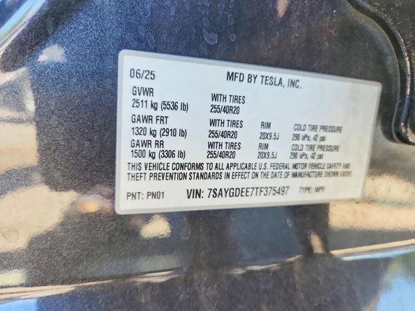 2026 TESLA MODEL Y
