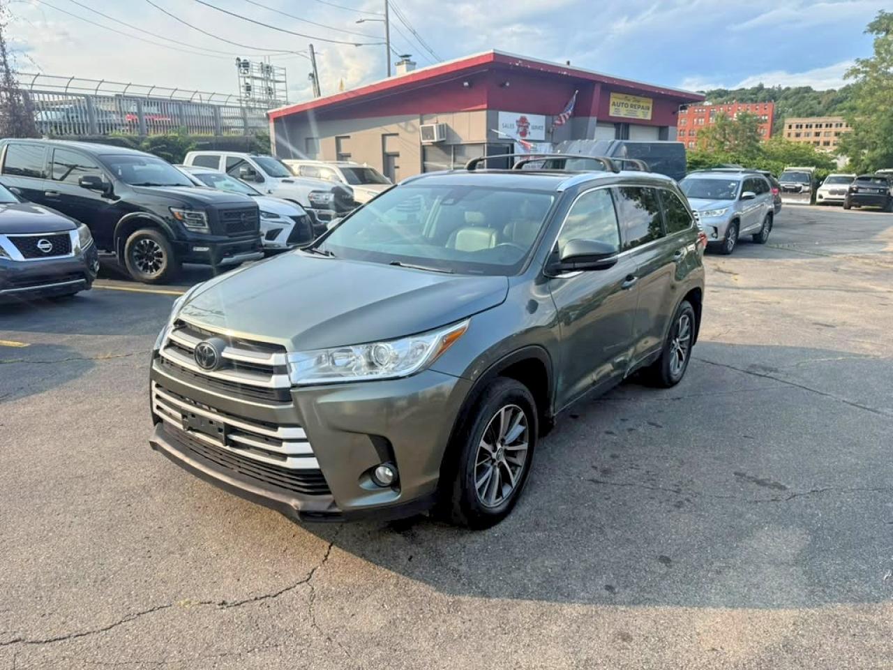 2019 TOYOTA HIGHLANDER SE/XLE