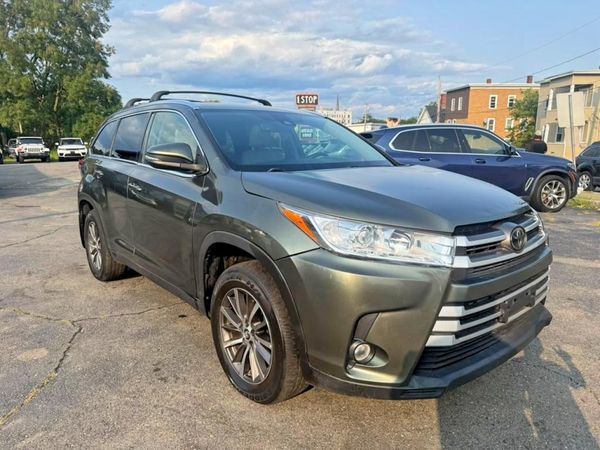 2019 TOYOTA HIGHLANDER SE/XLE