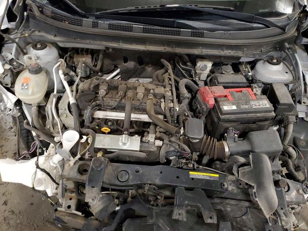 2018 NISSAN KICKS — Engine bay
