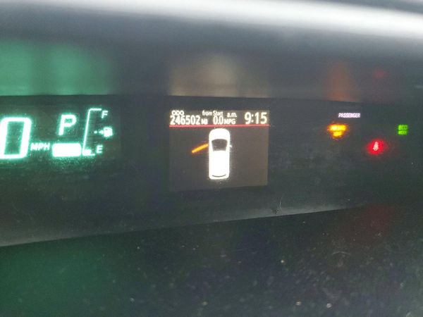 2012 TOYOTA PRIUS C ON