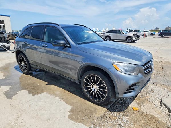 2016 MERCEDES-BENZ GLC GLC300