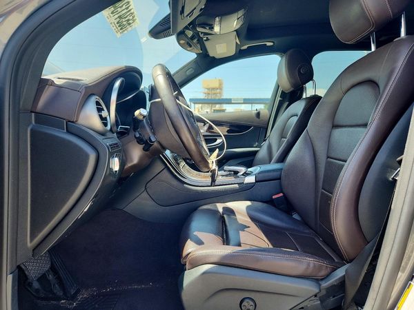 2016 MERCEDES-BENZ GLC GLC300