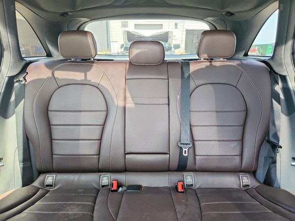 2016 MERCEDES-BENZ GLC GLC300