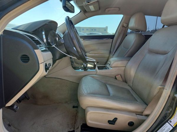 2013 CHRYSLER 300 Base/Limited