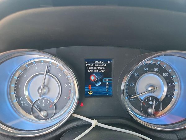 2013 CHRYSLER 300 Base/Limited