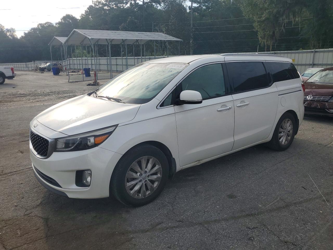 2015 KIA SEDONA GLS - Middle level