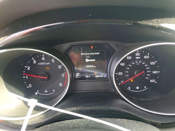 2015 KIA SEDONA GLS - Middle level