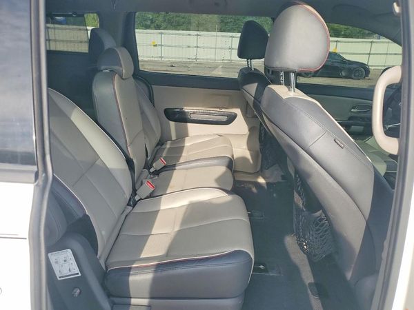 2015 KIA SEDONA GLS - Middle level