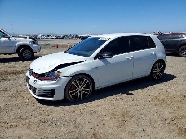 2017 VOLKSWAGEN GTI
