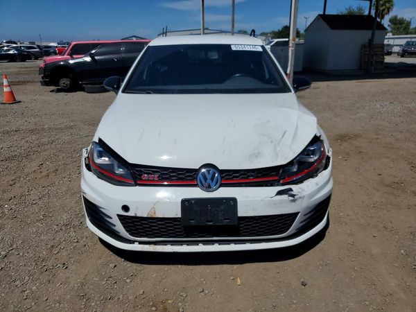 2017 VOLKSWAGEN GTI