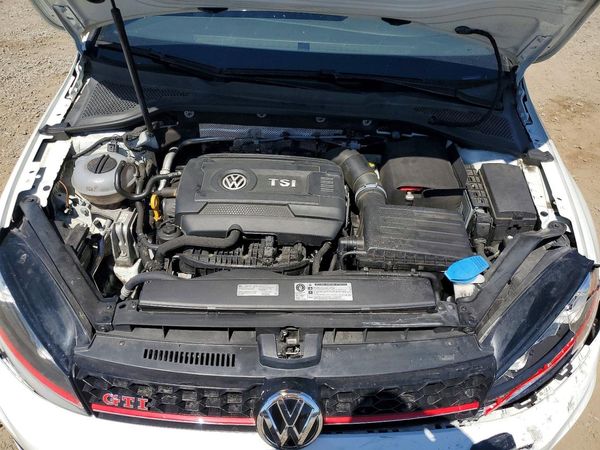 2017 VOLKSWAGEN GTI