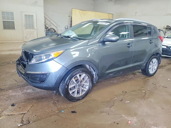 2015 KIA SPORTAGE GL - Middle-low