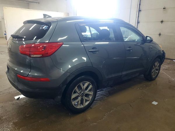 2015 KIA SPORTAGE GL - Middle-low