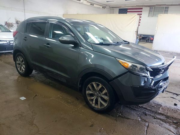 2015 KIA SPORTAGE GL - Middle-low