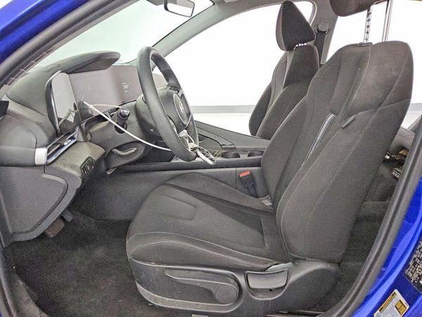 2024 HYUNDAI ELANTRA Blue