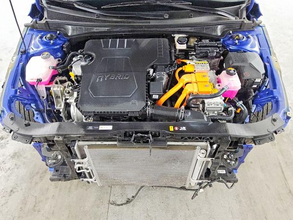 2024 HYUNDAI ELANTRA Blue