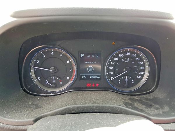 2020 HYUNDAI KONA SEL