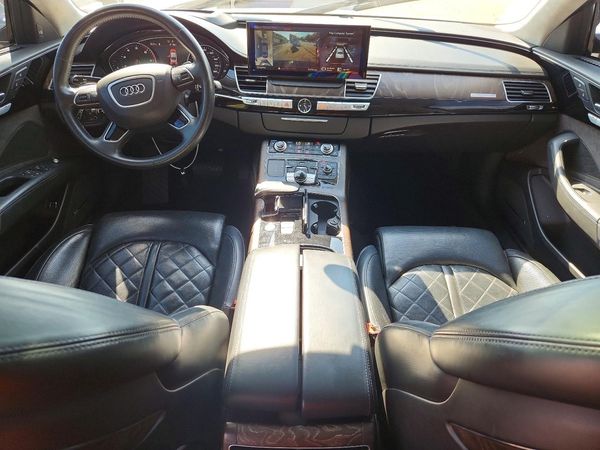 2017 AUDI A8 quattro Sport L