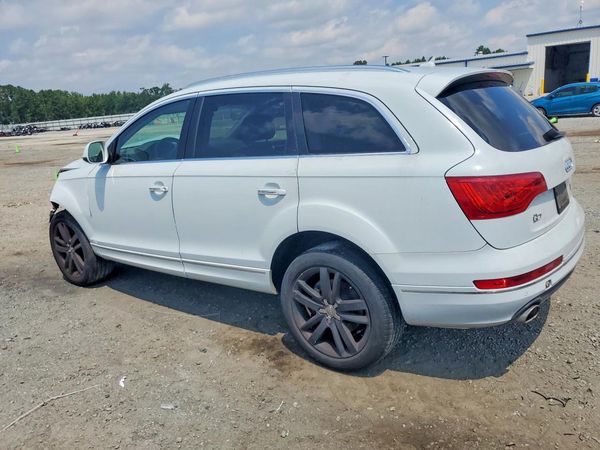 2013 AUDI Q7 Premium Plus