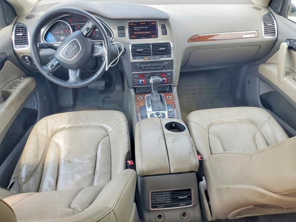 2013 AUDI Q7 Premium Plus
