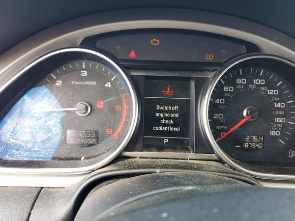 2013 AUDI Q7 Premium Plus