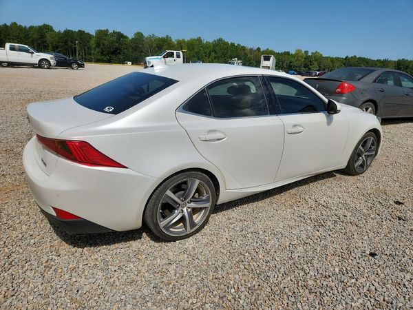 2018 LEXUS IS 300