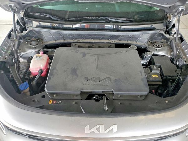 2024 KIA NIRO Wind