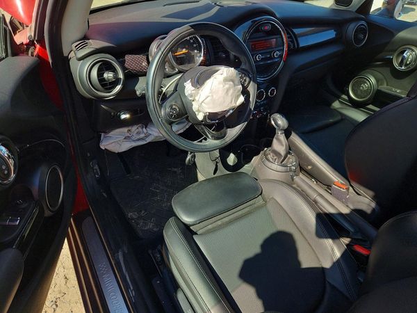 2015 MINI COOPER
