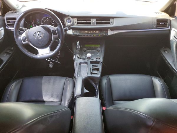 2013 LEXUS CT