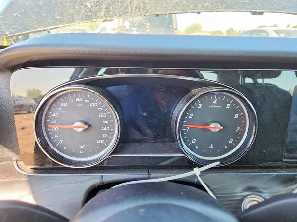 2019 MERCEDES-BENZ E-CLASS E300-4M — ODOM