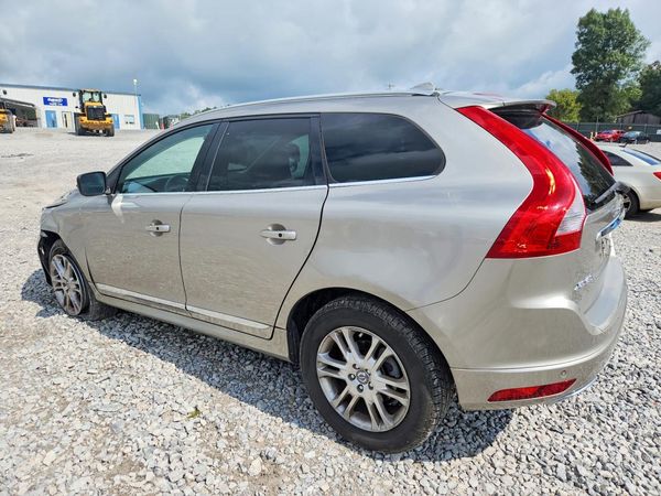 2014 VOLVO XC60