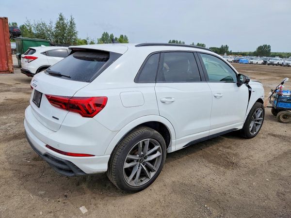 2025 AUDI Q3 S Line quattro Premium