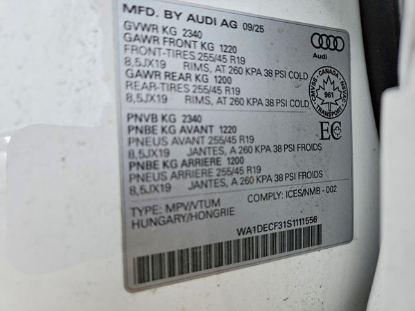 2025 AUDI Q3 S Line quattro Premium
