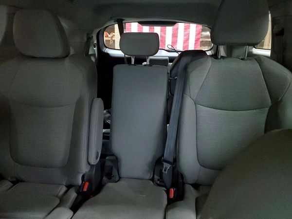2024 TOYOTA SIENNA LE