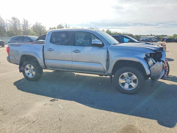 2016 TOYOTA TACOMA