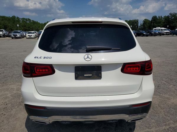 2021 MERCEDES-BENZ GLC GLC300