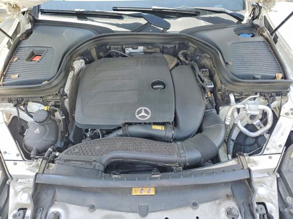 2021 MERCEDES-BENZ GLC GLC300