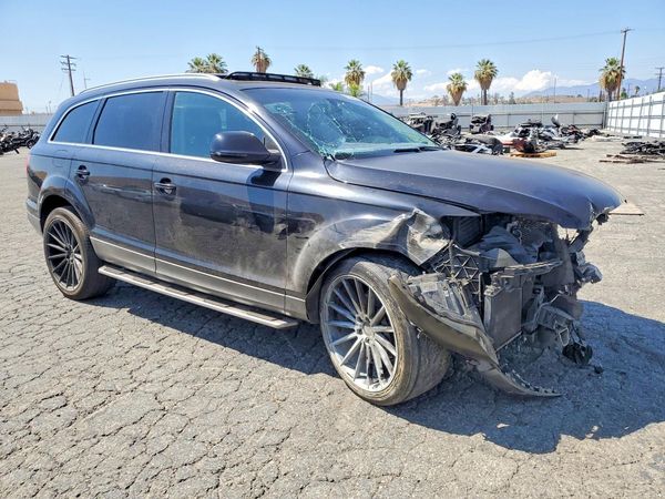 2013 AUDI Q7