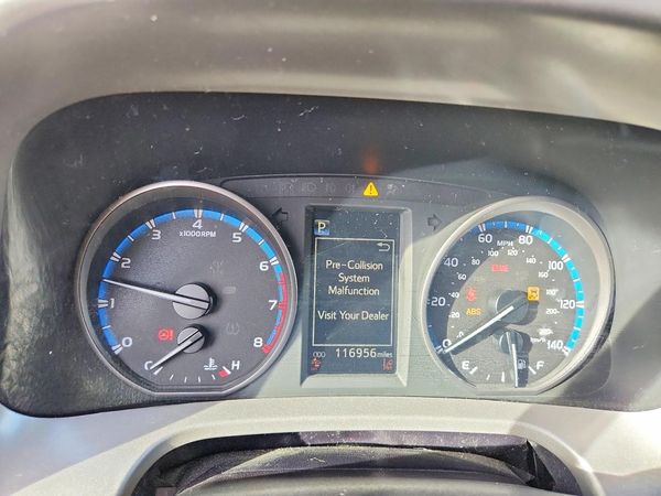 2018 TOYOTA RAV4 Adventure/XLE