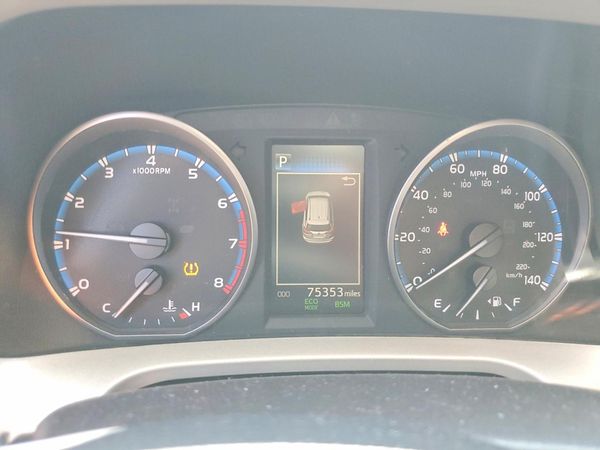 2018 TOYOTA RAV4 Adventure/XLE