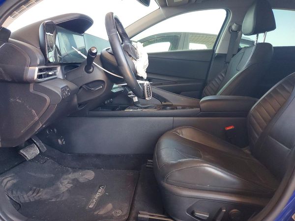 2023 HYUNDAI ELANTRA Limited