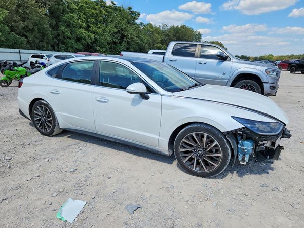 2022 HYUNDAI SONATA