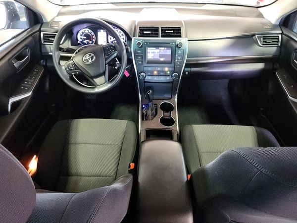 2017 TOYOTA CAMRY