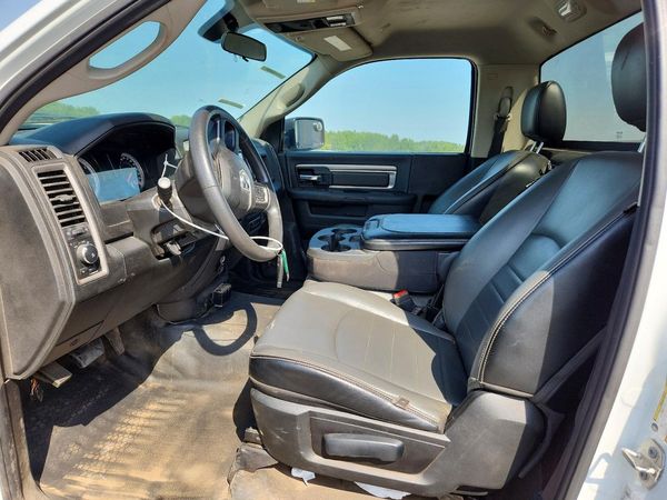 2023 RAM 1500 CLASSIC Tradesman