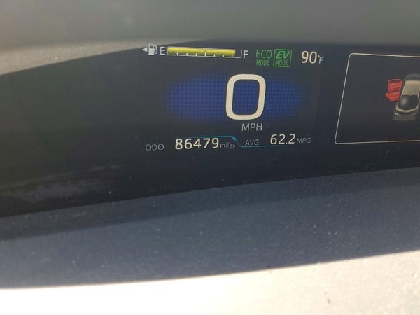2021 TOYOTA PRIUS