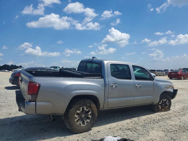 2018 TOYOTA TACOMA