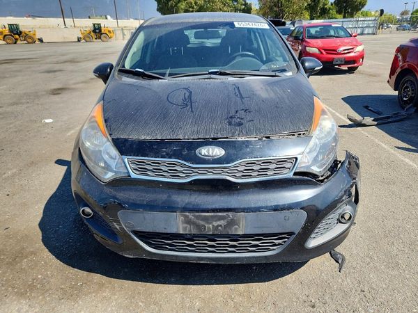 2013 KIA RIO 5-DOOR EX / SX