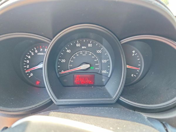 2013 KIA RIO 5-DOOR EX / SX