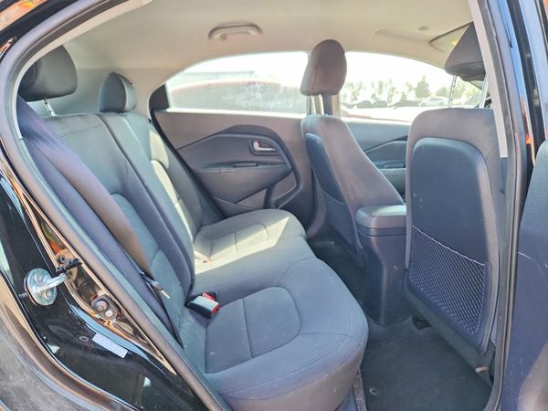 2013 KIA RIO 5-DOOR EX / SX